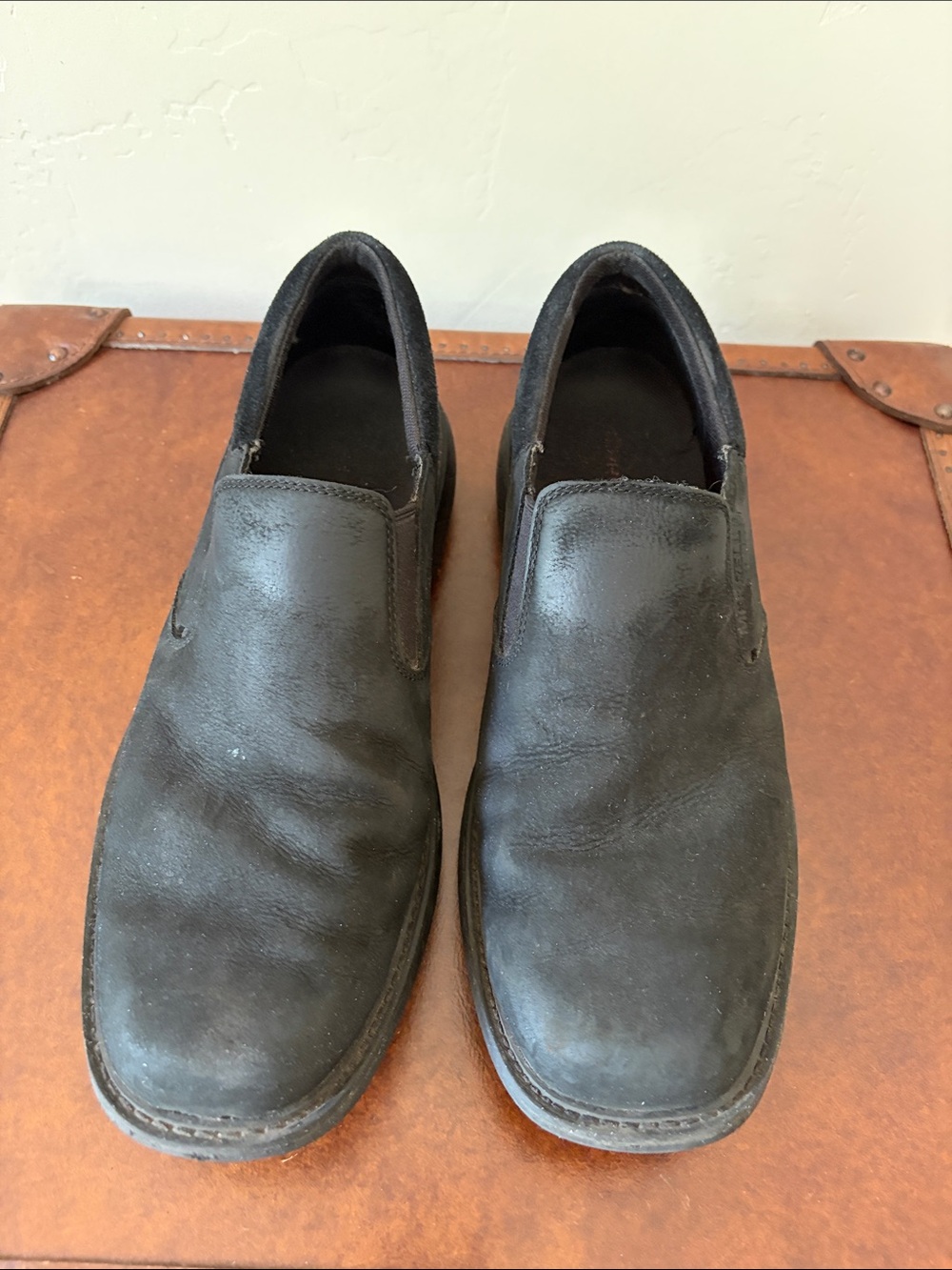 Merrell Men's Black Slip-On Casual Leather Loafers